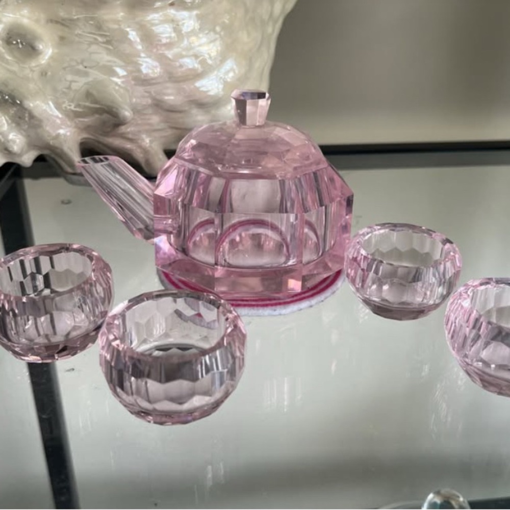 Elegant Pink Crystal Tea Set